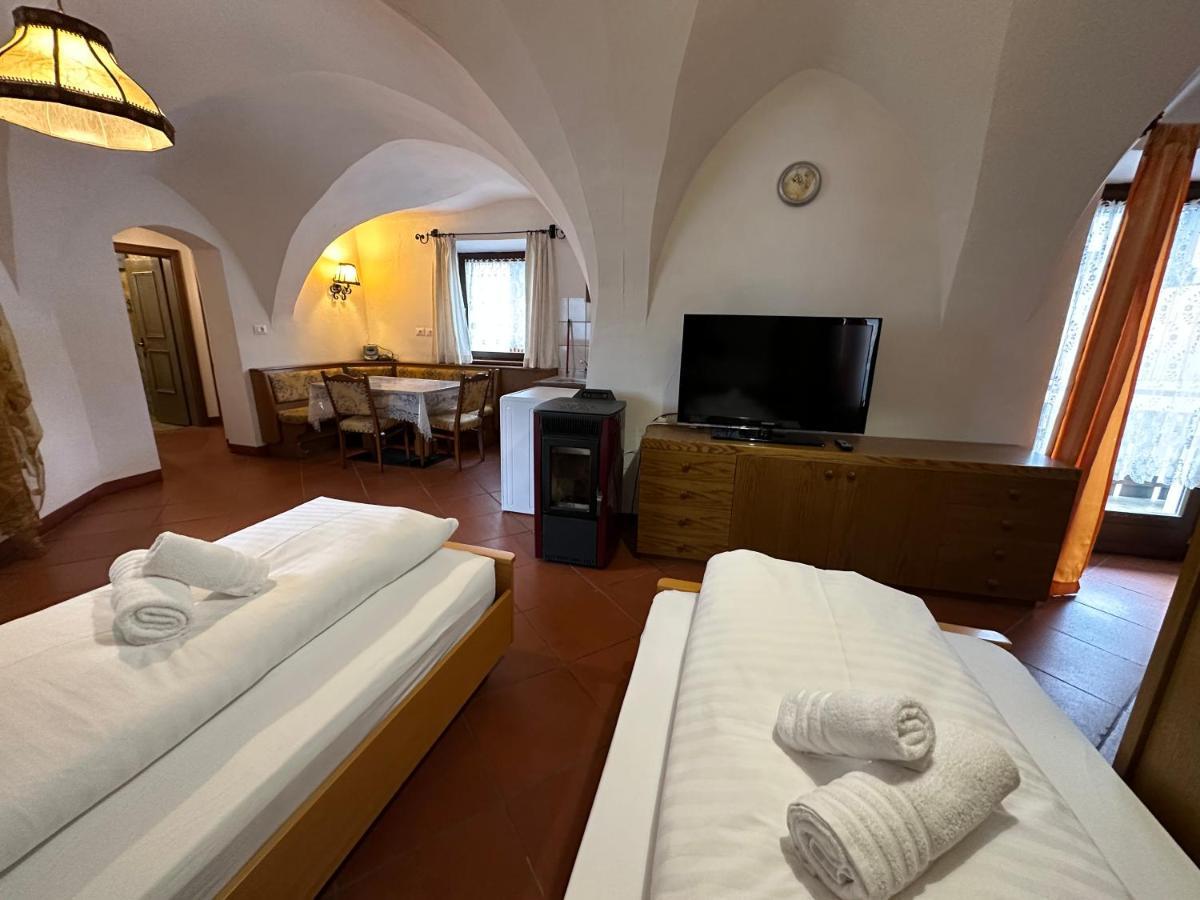 Gasthof Goldenes Lamm Vahrn Extérieur photo
