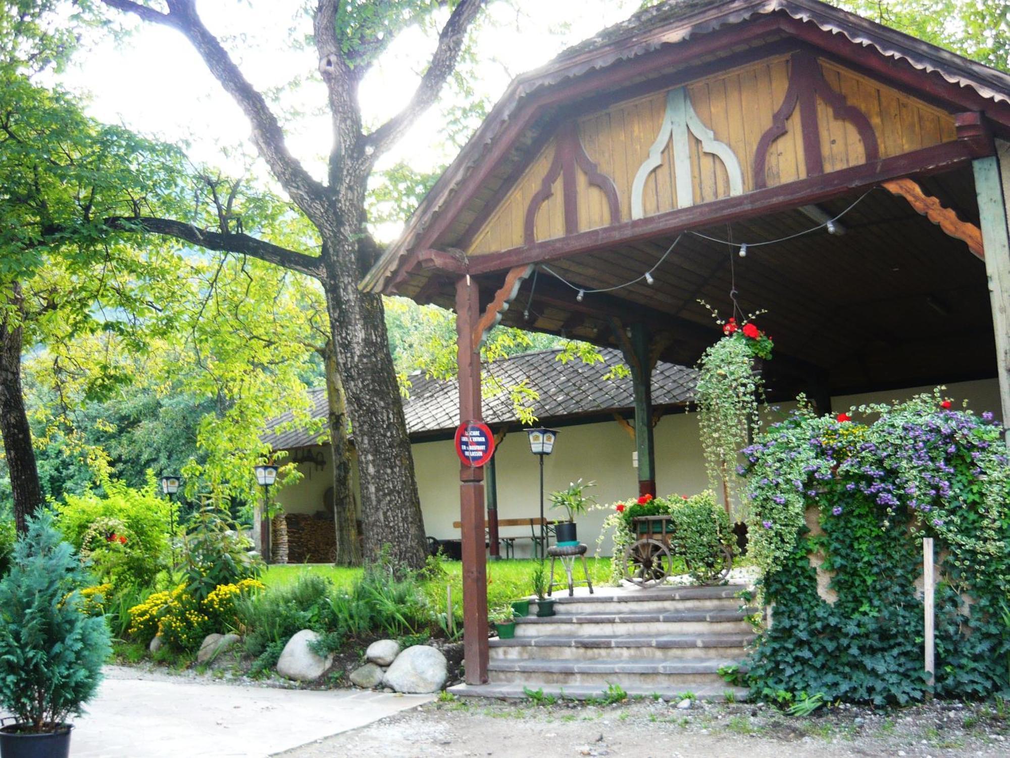 Gasthof Goldenes Lamm Vahrn Extérieur photo